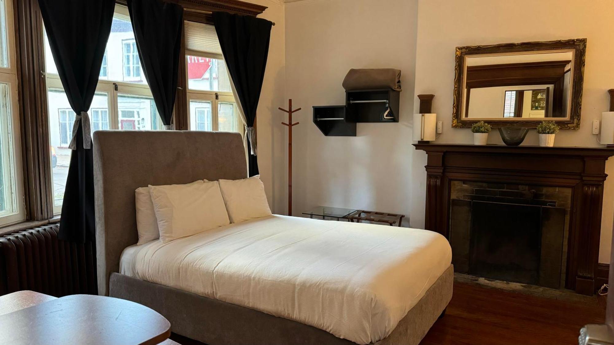 مدينة كويبيك E-Hotel Des Grisons المظهر الخارجي الصورة