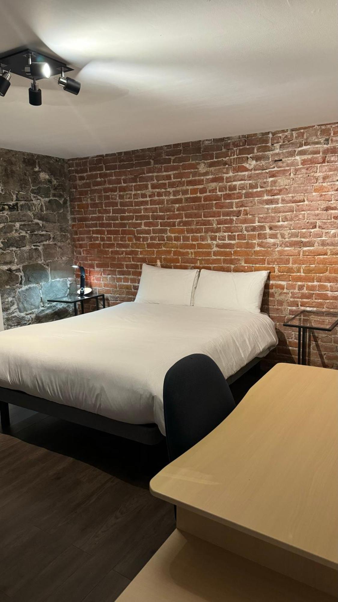 مدينة كويبيك E-Hotel Des Grisons المظهر الخارجي الصورة